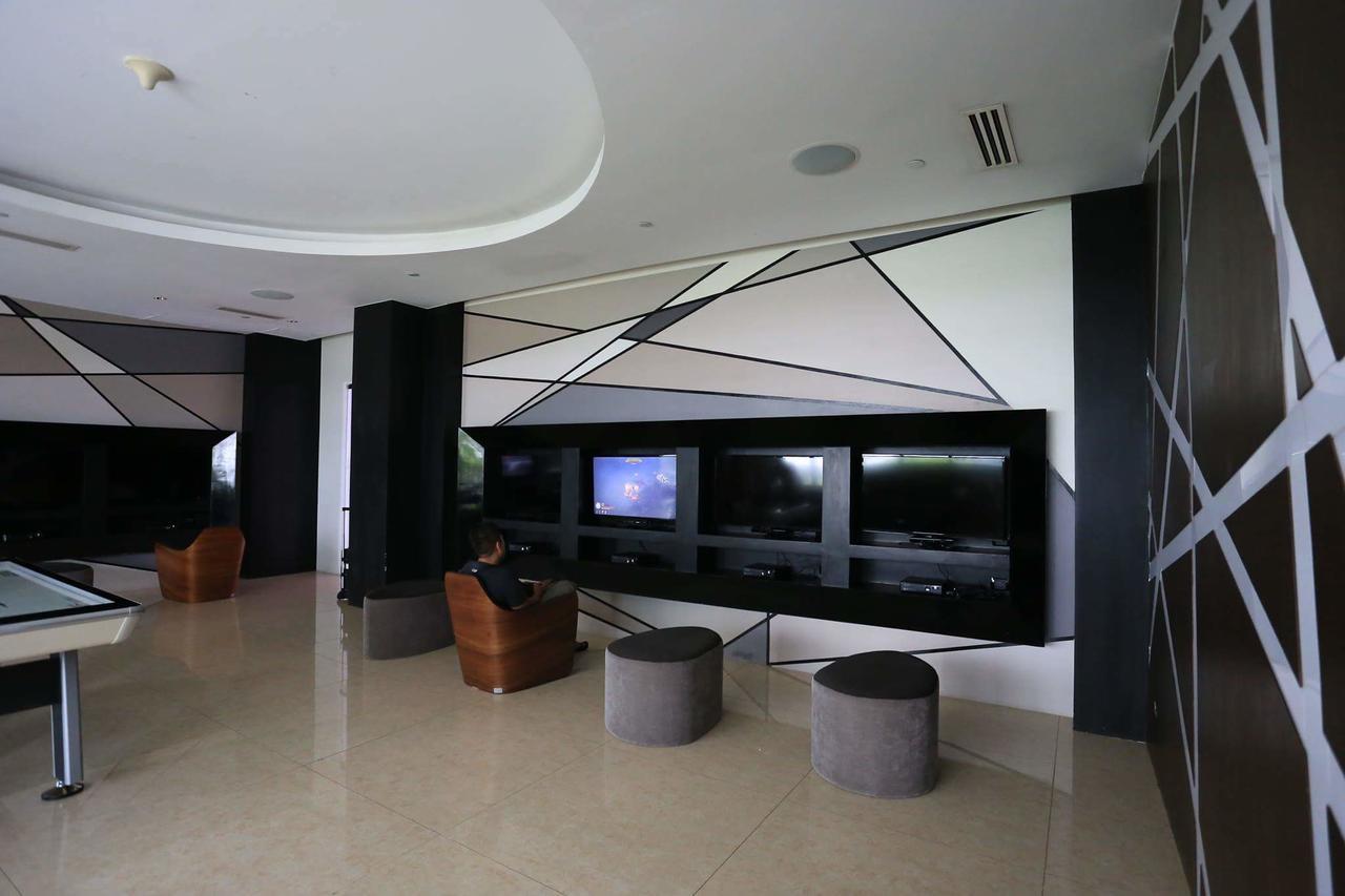 Maui Condotel Azure Residence Маніла Екстер'єр фото
