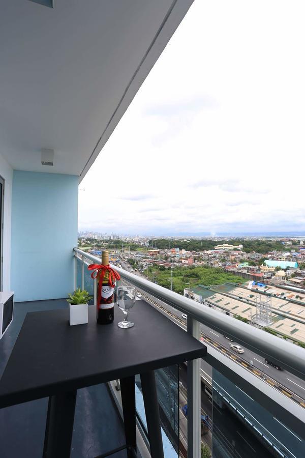 Maui Condotel Azure Residence Маніла Екстер'єр фото